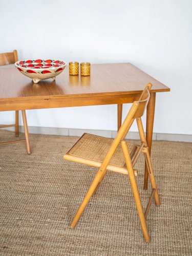 Karla, la table à manger en bois N°403