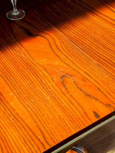 Karla, la table à manger en bois papillon N°1039