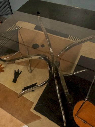 Karla, la table à manger en chrome et verre fumé N°1050