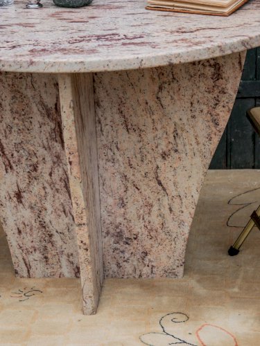 Karla, la table à manger en marbre N°366