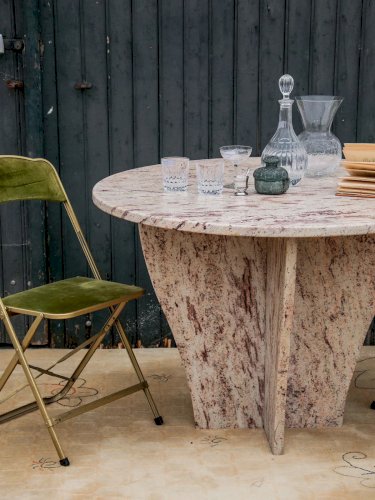 Karla, la table à manger en marbre N°366