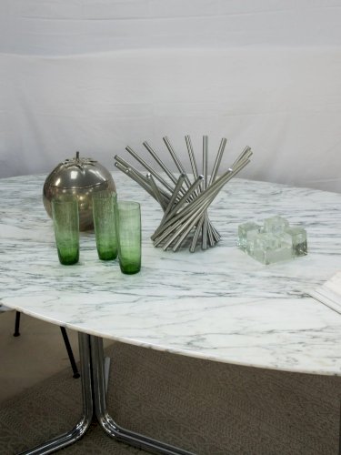 Karla, la table à manger en marbre N°400