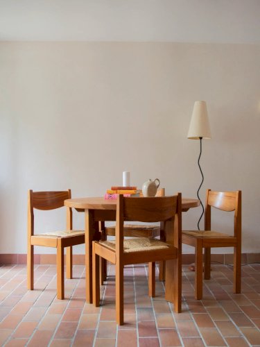 Karla, la table à manger en orme massif N°426