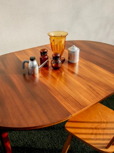 Karla, la table à manger en palissandre N°1061