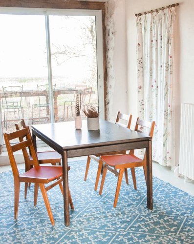 Karla, la table à manger N°56