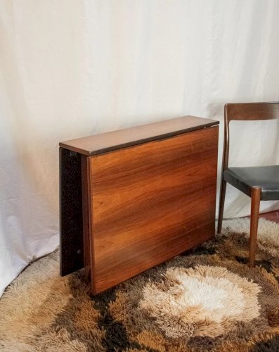 Karla, la table console scandinave en palissandre N°1072