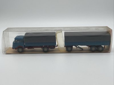 Krupp 806 Lastzug 1/87 Wiking Berlin