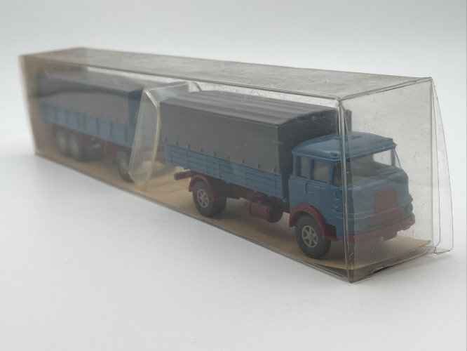 Krupp 806 Lastzug 1/87 Wiking Berlin