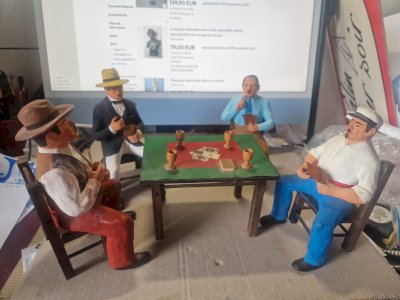 The card game of Pagnol Santons d’Art Marseille