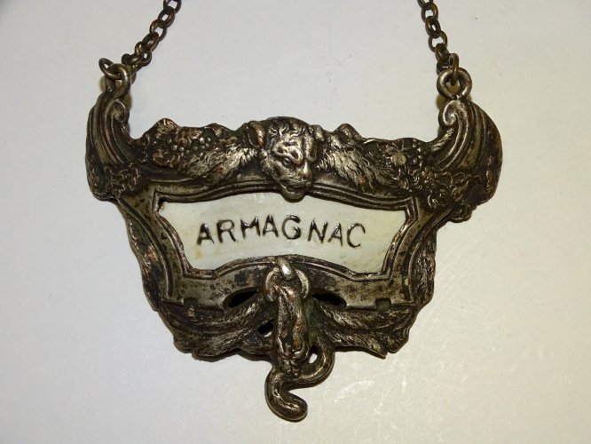 -LABEL de CARAFE ETIQUETTE ARMAGNAC XIXe NAPOLEON III Métal argenté COLLECTION D