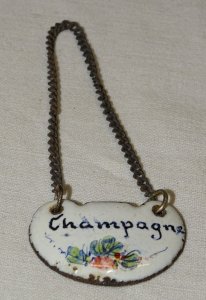 LABEL of CARAFE LABEL CHAMPAGNE ENAMELED EMAIL FLEURIE COLLECTION decor