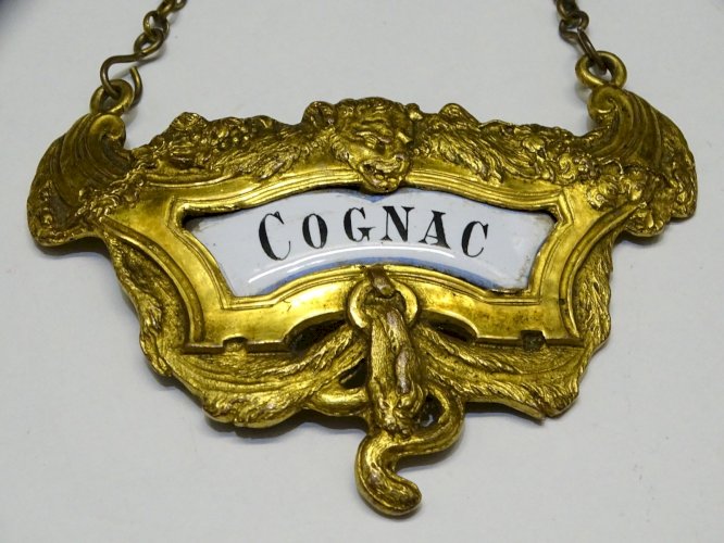 -LABEL de CARAFE ETIQUETTE COGNAC  XIXe NAPOLEON III Métal Doré COLLECTION   D