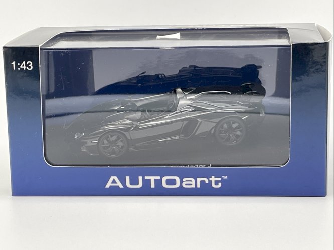 Lamborghini Aventador J Roadster (2012) 1/43 AutoArt