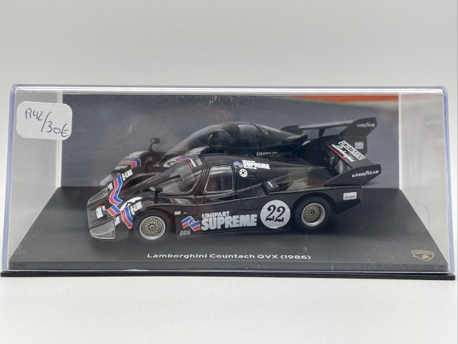 Lamborghini Countach QVX (1986) 1/43 Leo Models