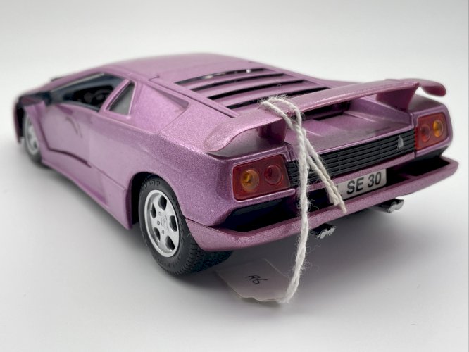 Lamborghini Diablo  1/24 Maisto