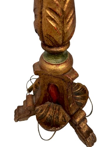Lampadaire en bois sculpté polychrome XX siècle