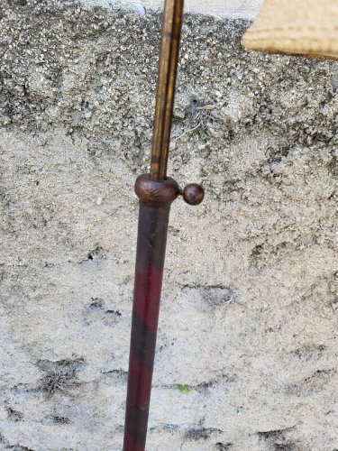 LAMPADAIRE EN FER FORGE REGLABLE EN HAUTEUR