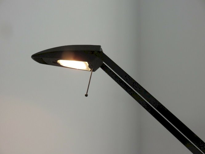 LAMPADAIRE, LISEUSE A BALANCIER  PATTE DOIE  EDITION MASSIVE ANNEES 80 