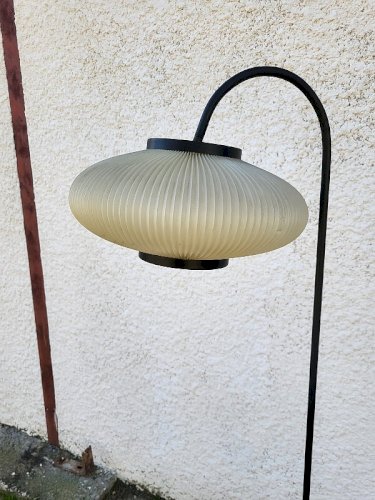 LAMPADAIRE PORTE REVUES DES ANNEES 1960