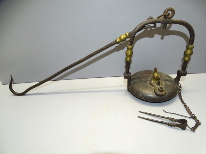 -LAMPE A HUILE de MINEUR DECORS COQ BRONZE Gravée St ETIENNE LOIRE FER XVIII/XIX