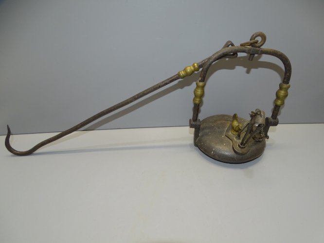 -LAMPE A HUILE de MINEUR DECORS COQ BRONZE Gravée St ETIENNE LOIRE FER XVIII/XIX