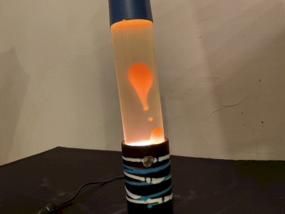 LAMPE A LAVE EN ÉMAUX DE LONGWY