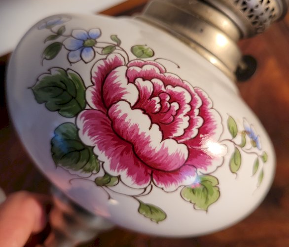 Lampe à pétrole céramique & étain 1950's