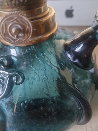 LAMPE à PETROLE  en verre soufflé , bullé, verrerie corse Felicito _ TBE