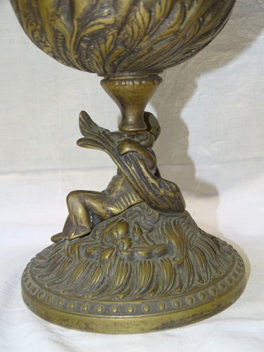 -LAMPE A PETROLE XXe EN BRONZE PIED ANGELOT JUS DE TROUVAILLES PATINE ANCIENNE D