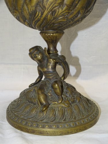 -LAMPE A PETROLE XXe EN BRONZE PIED ANGELOT JUS DE TROUVAILLES PATINE ANCIENNE D