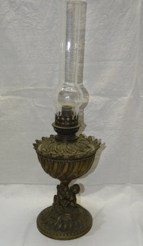 -LAMPE A PETROLE XXe EN BRONZE PIED ANGELOT JUS DE TROUVAILLES PATINE ANCIENNE D
