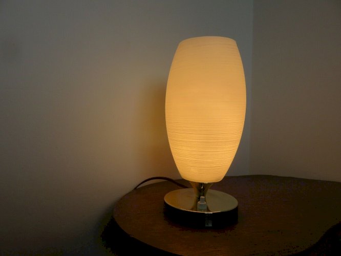 LAMPE A POSER  ROYAL LUMIERE LUNEL  LAITON DOUBLE PATINE ET OPALINE 1950 60 