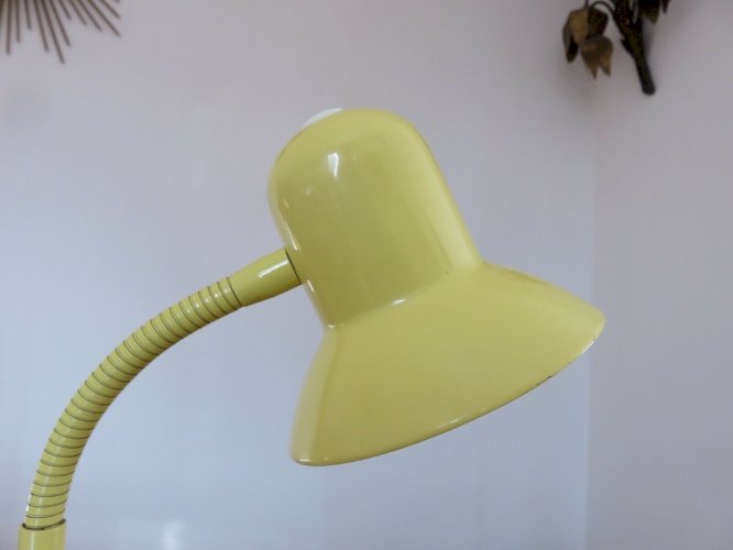 LAMPE A POSER STYLE  MEMPHIS  JAUNE PALE ANNEES 80 VINTAGE