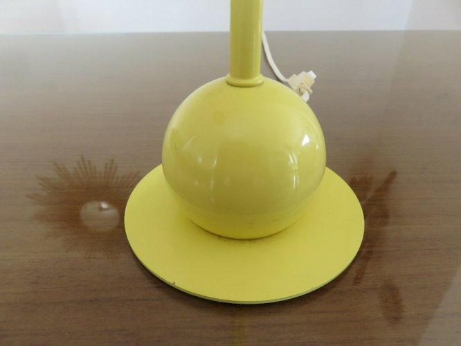 LAMPE A POSER STYLE  MEMPHIS  JAUNE PALE ANNEES 80 VINTAGE