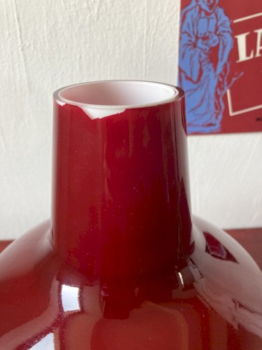 Lampe à poser vintage en verre rouge – SCE, France