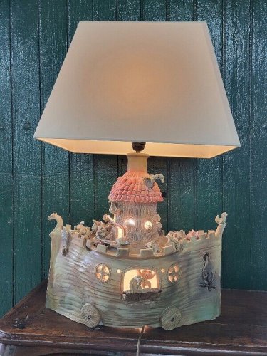 LAMPE ARCHE DE NOE VALLAURIS ALEXI KOSTANDA 2005