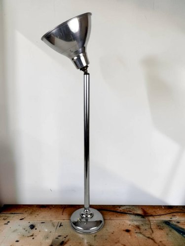 Lampe Art déco en métal chromé