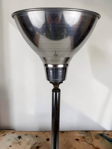 Lampe Art déco en métal chromé