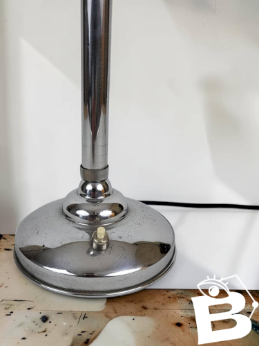 Lampe Art déco en métal chromé