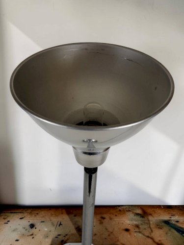 Lampe Art déco en métal chromé