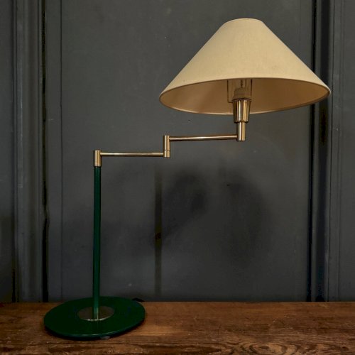 Lampe articulée liseuse en métal vert laqué XXe travail français L8905