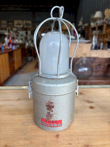 Lampe atelier vintage industrielle “Piles Mazda” années 40/50