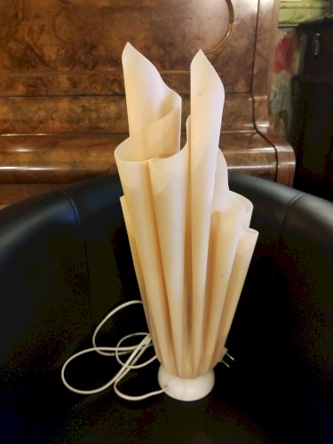 Lampe Athéna par Georgia Jacob