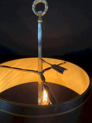 Lampe bouillotte métal argenté 3 feux aux cors de chasse style Louis XVI Empire
