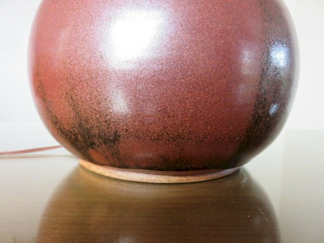 LAMPE  BOULE  EN CERAMIQUE SIGNEE ANNEES 50 60