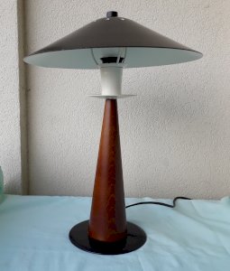 Aluminor mushroom lamp