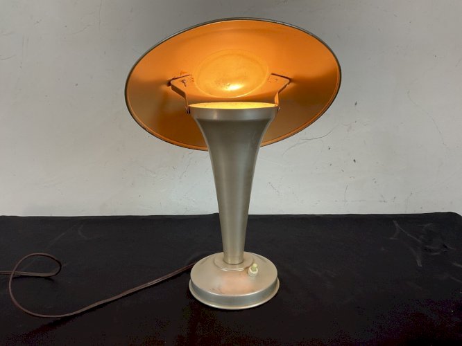 LAMPE CHAMPIGNON métal chromé  DESIGN MODERNISTE ART DÉCO 30/40 .