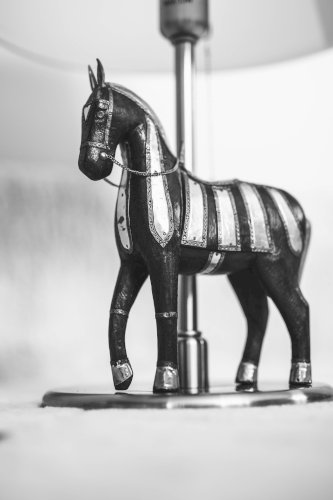 Lampe cheval de bois