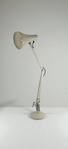 Lampe datelier Herbert Terry and sons