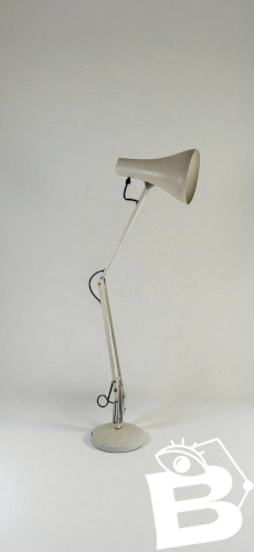 Lampe datelier Herbert Terry and sons